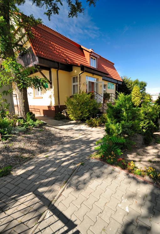 Pensjonat Fala Bed & Breakfast Устроне Морске Екстериор снимка
